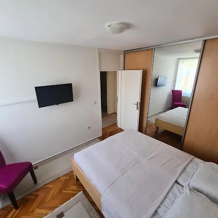 Apartment Walnut - Private Garage Sarajevo